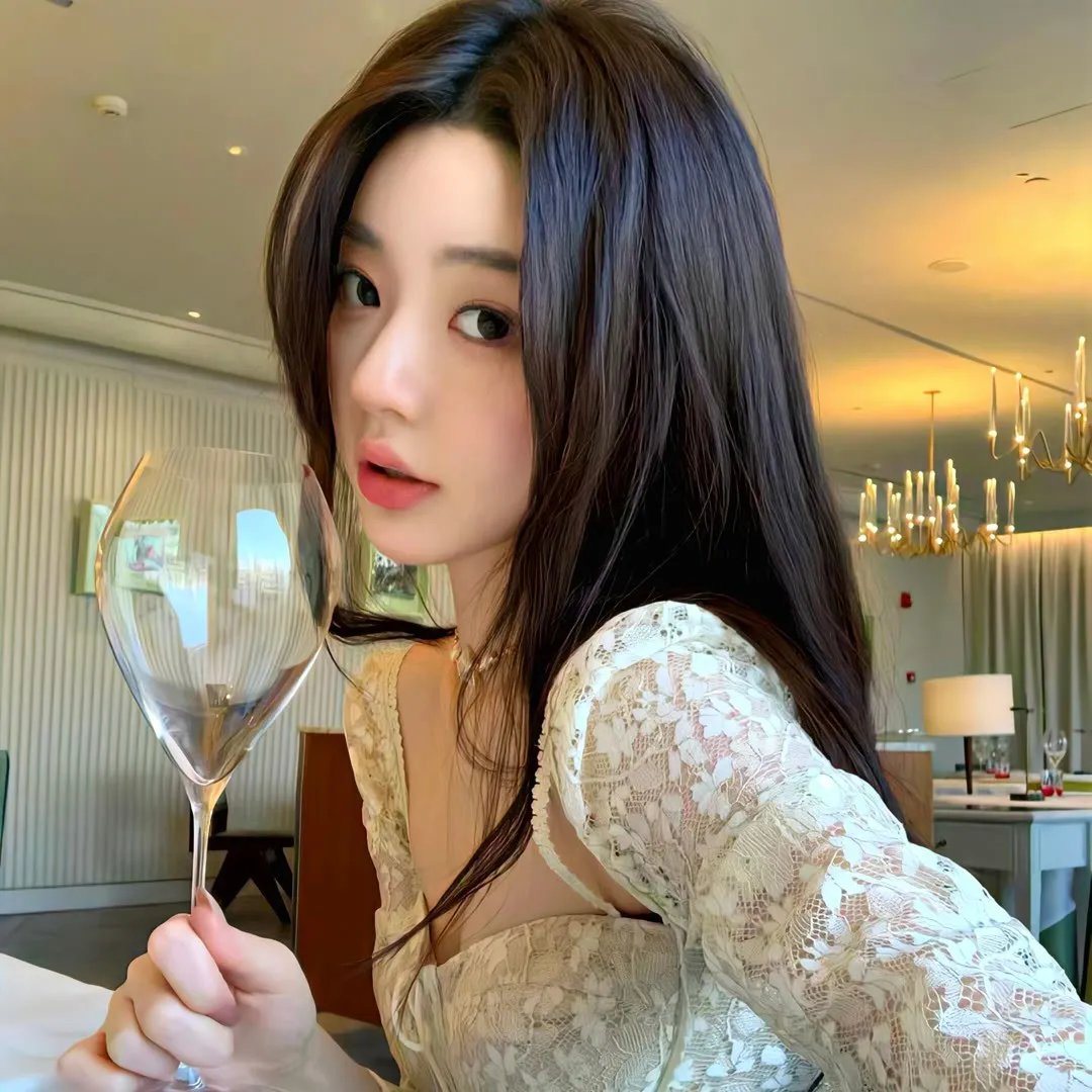 热与尘海报
